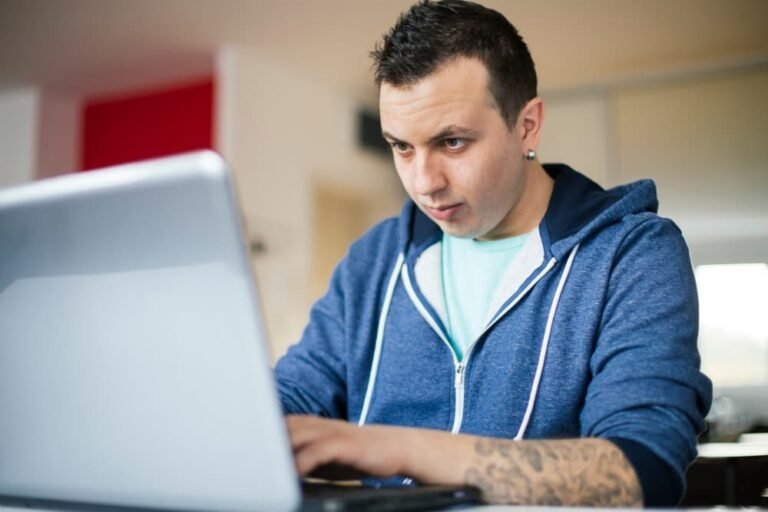 Travailleur indépendant à domicile